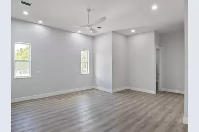 1190 W Lakeshore Drive, Clermont, FL 34711 - Photo 17