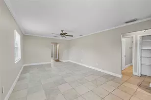 28042 Lois Dr, Tavares, FL 32778 - Photo 17