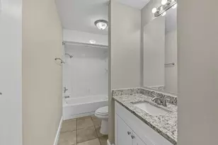 28042 Lois Dr, Tavares, FL 32778 - Photo 29