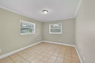 28042 Lois Dr, Tavares, FL 32778 - Photo 27
