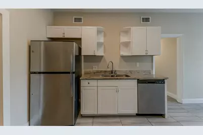1007 Emeralda Road, Orlando, FL 32808 - Photo 11