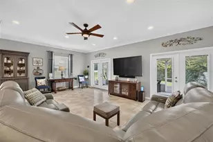 24529 Woodhill Ct, Sorrento, FL 32776 - Photo 9