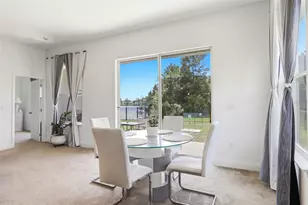 802 Reflection Lk Dr, Orlando, FL 32807 - Photo 17