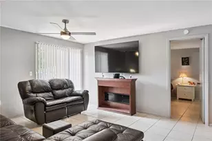 5226 Via Hacienda Cir, Orlando, FL 32839 - Photo 3