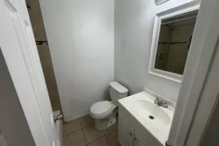 3650 Trianon Dr, Orlando, FL 32818 - Photo 19