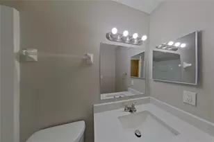 [Address not provided], Saint Petersburg, FL 33712 - Photo 13