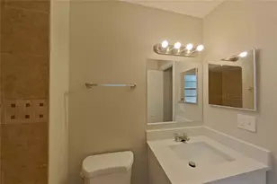 [Address not provided], Saint Petersburg, FL 33712 - Photo 9