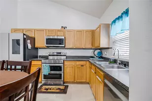1228 Sandy Ridge Dr, Davenport, FL 33896 - Photo 13