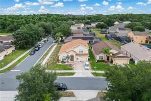1228 Sandy Ridge Dr, Davenport, FL 33896 - Photo 3