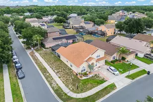 1228 Sandy Ridge Dr, Davenport, FL 33896 - Photo 3