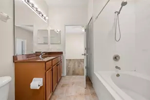 14506 Bridgewater Crossings Blvd, Windermere, FL 34786 - Photo 17