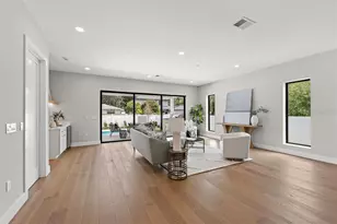 2103 Gale St, Orlando, FL 32803 - Photo 17
