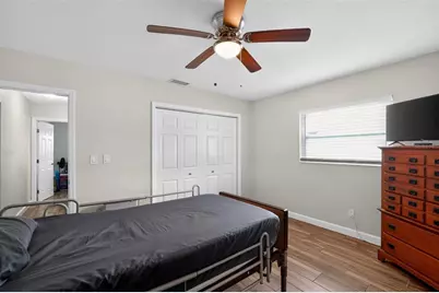 6960 23rd Street S, Saint Petersburg, FL 33712 - Photo 9