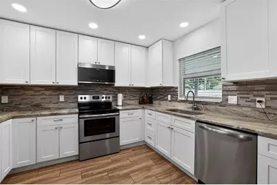 6960 23rd Street S, Saint Petersburg, FL 33712 - Photo 5