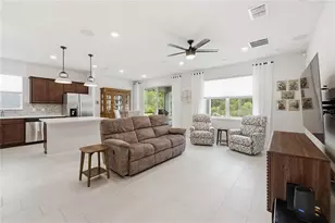 5949 Wooden Pine Dr, Orlando, FL 32829 - Photo 9