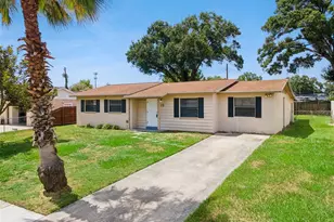 712 Clayton St, Brandon, FL 33511 - Photo 1