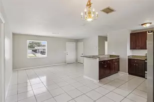 712 Clayton St, Brandon, FL 33511 - Photo 11