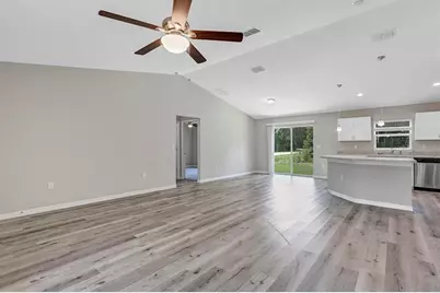 21512 SW Rainbow Lakes Boulevard, Dunnellon, FL 34431 - Photo 5