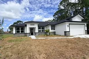 1217 E Price Blvd, North Port, FL 34288 - Photo 1