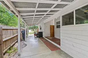 106 N Kentucky Ave, Deland, FL 32724 - Photo 35