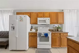 334 Brayton Ln, Davenport, FL 33897 - Photo 5