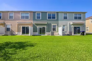 10769 Savannah Landing Cir, Orlando, FL 32832 - Photo 23