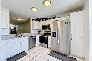 5301 Ladywell Ct, Tampa, FL 33624 - Photo 5