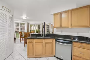 4690 Sussex Terrace, Orlando, FL 32811 - Photo 7