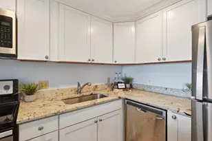 925 N Halifax Ave, Daytona Beach, FL 32118 - Photo 23