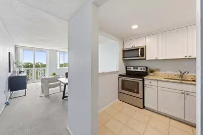 925 N Halifax Avenue #410, Daytona Beach, FL 32118 - Photo 13
