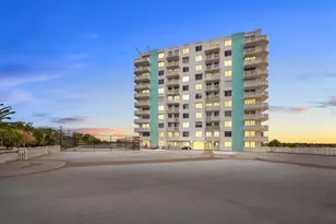 925 N Halifax Ave, Daytona Beach, FL 32118 - Photo 1