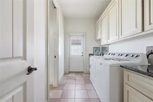 4460 Runway Ln, Saint Cloud, FL 34772 - Photo 33
