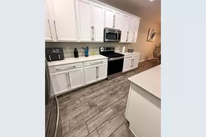 408 Sapphire Drive, Davenport, FL 33837 - Photo 3