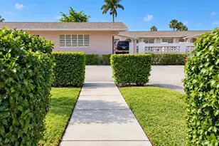 2784 Dudley Dr E, West Palm Beach, FL 33415 - Photo 5