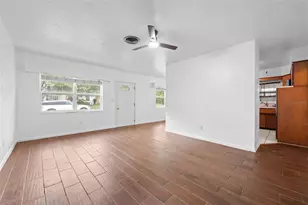 106 N Kentucky Ave, Deland, FL 32724 - Photo 43