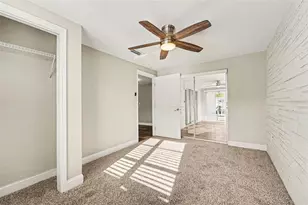 3207 Salisbury Dr, Holiday, FL 34691 - Photo 9