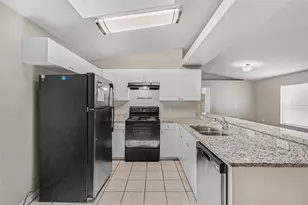 23110 Dover Dr, Land O Lakes, FL 34639 - Photo 5