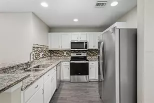 449 Danube Dr, Kissimmee, FL 34759 - Photo 7