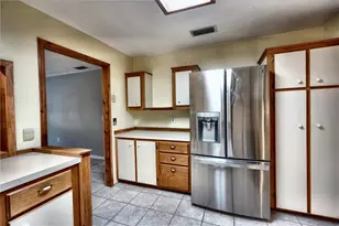 2724 Abbey Ave, Orlando, FL 32833 - Photo 9