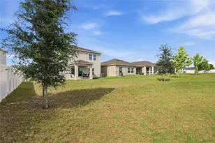 1017 Calico Pointe Cir, Groveland, FL 34736 - Photo 47