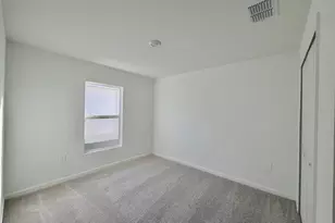 2122 Chris Dr, Winter Haven, FL 33884 - Photo 9