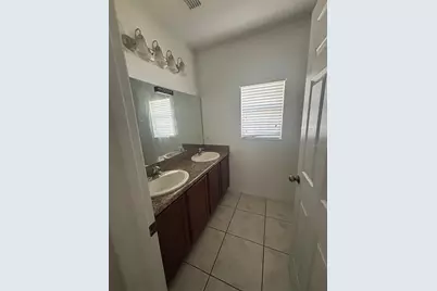 4030 Marina Isle Drive, Kissimmee, FL 34746 - Photo 9