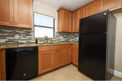 1047 Abell Circle, Oviedo, FL 32765 - Photo 9