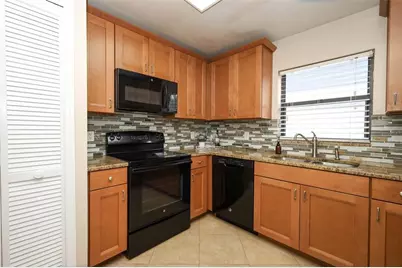 1047 Abell Circle, Oviedo, FL 32765 - Photo 9