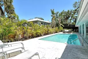 4852 Featherbed Ln, Sarasota, FL 34242 - Photo 43
