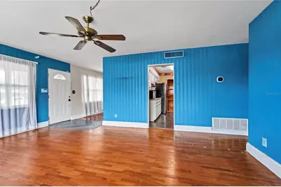 1209 Roscomare Avenue, Orlando, FL 32806 - Photo 15