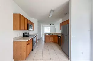 402 Sunset View Dr, Davenport, FL 33837 - Photo 3