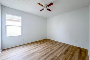 402 Sunset View Dr, Davenport, FL 33837 - Photo 17
