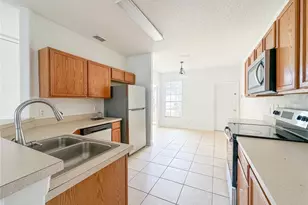 402 Sunset View Dr, Davenport, FL 33837 - Photo 5