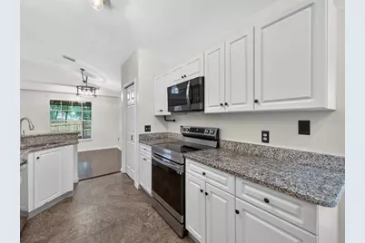 1008 Royal Oaks Drive, Apopka, FL 32703 - Photo 9